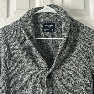 Abercrombie & Fitch Gray Cardigan | M